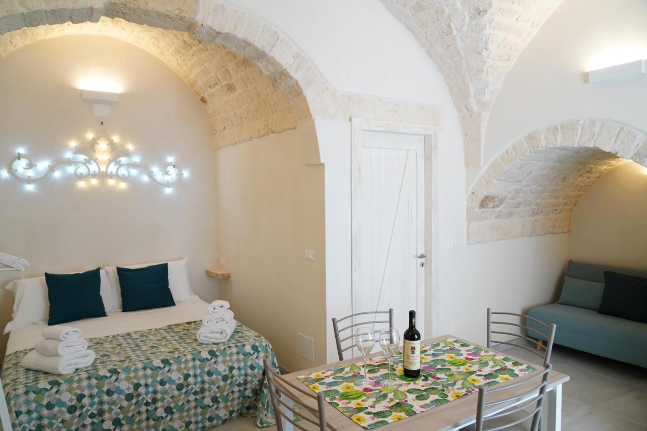 Casetta Filippi - A Pochi Passi Dal Centro Storico Ceglie Messapica Buitenkant foto